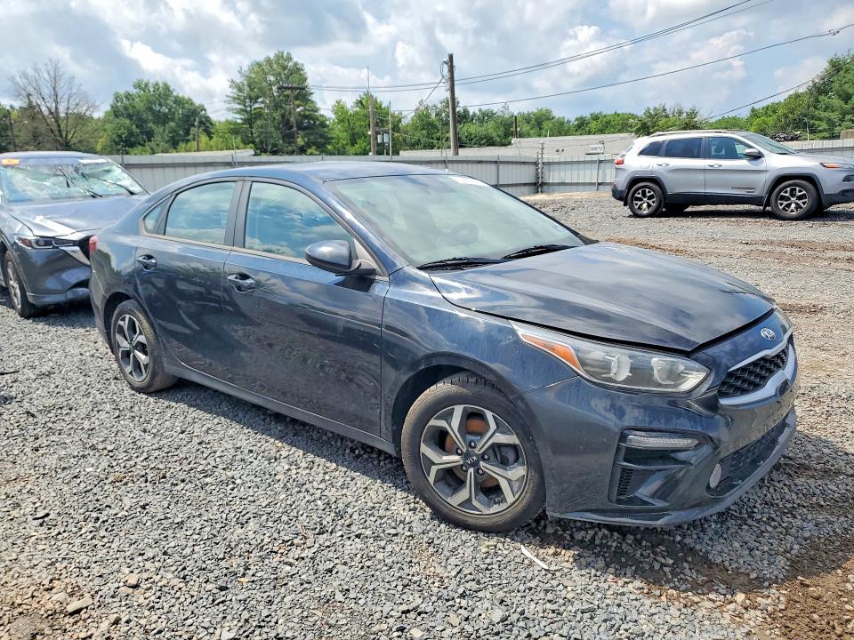 2019 Kia Forte მანქანა იყიდება აუქციონზე, vin: 3KPF24AD0KE087440, აუქციონის ნომერი: 63856816