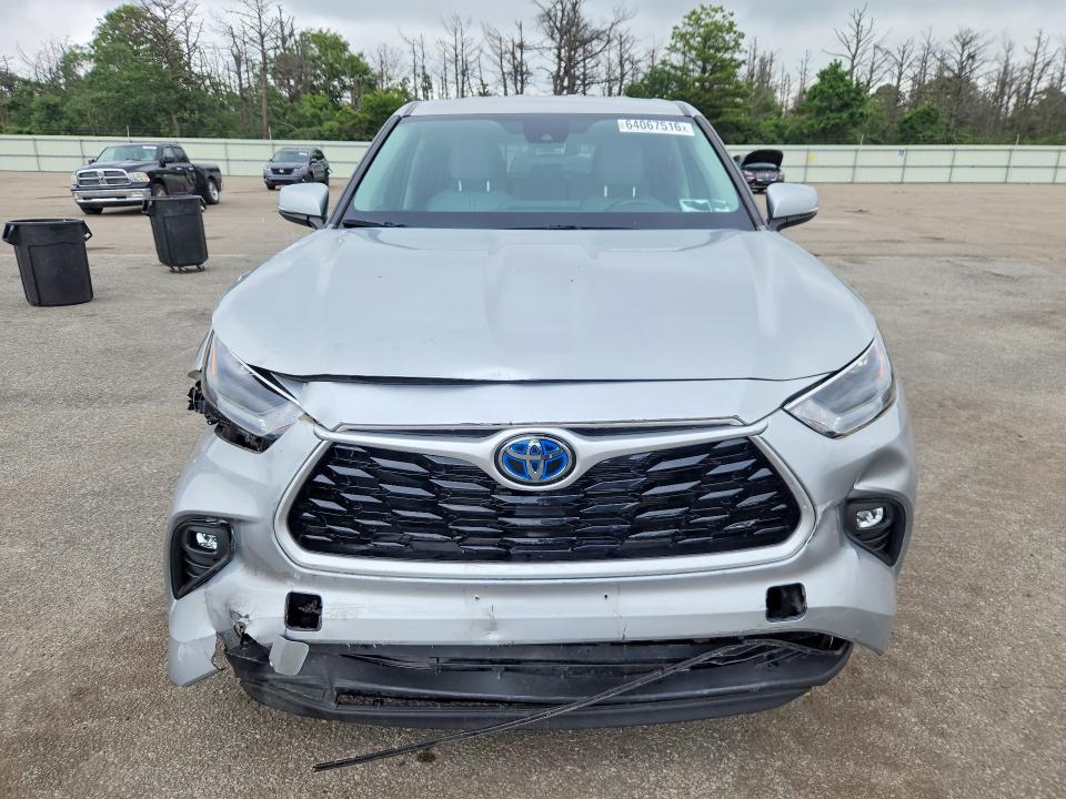 Aukcja sprzedaży 2022 Toyota Highlander, vin: 5TDBBRCH8NS559812, numer aukcji: 64067516