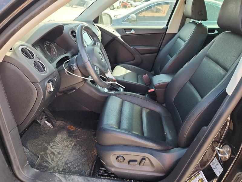 65527446 :رقم المزاد ، WVGRV7AX7HK017645 vin ، 2017 Volkswagen Tiguan مزاد بيع