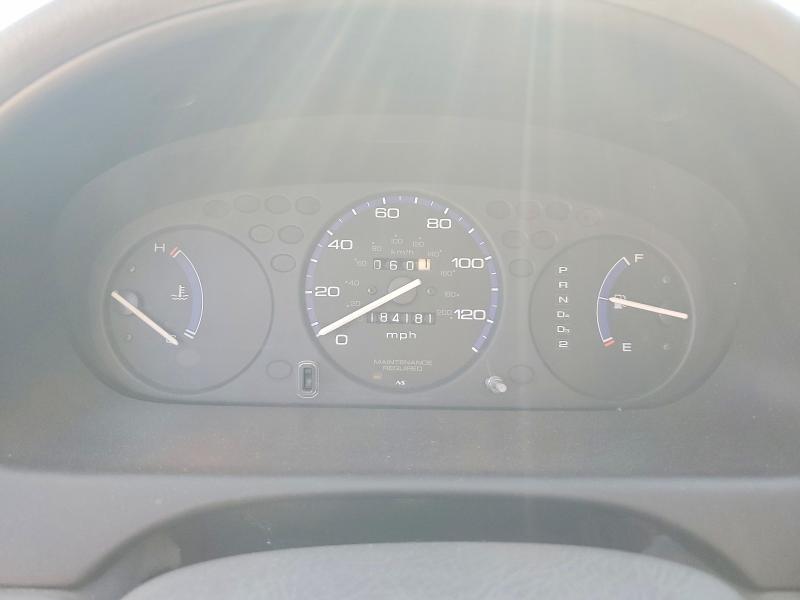 Aukcja sprzedaży 2000 Honda Civic, vin: 2HGEJ6619YH517604, numer aukcji: 63902336