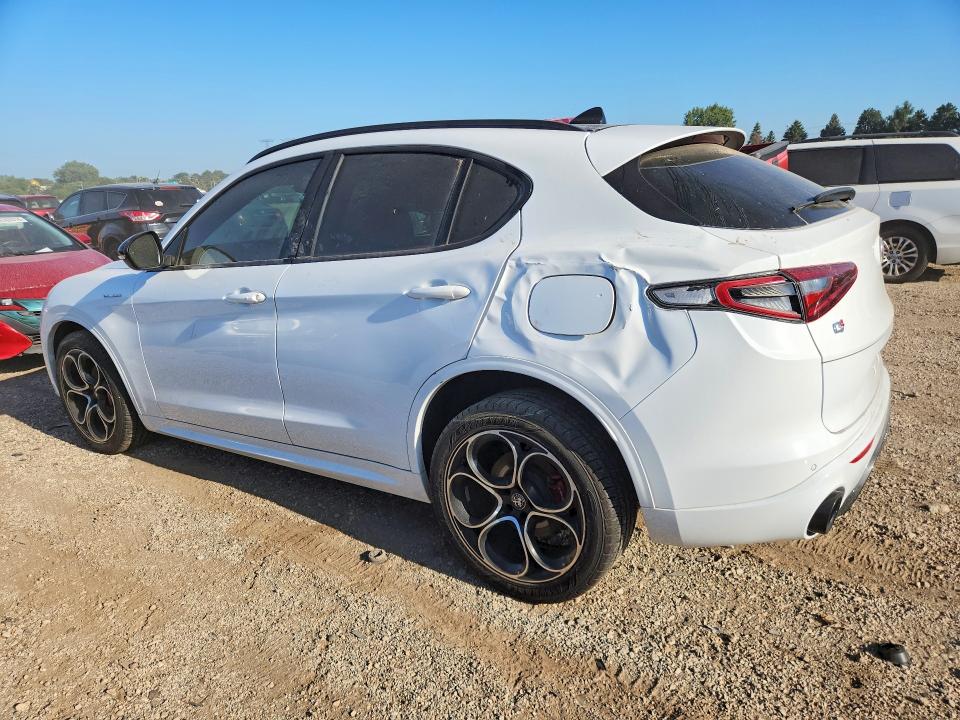 Продажа на аукционе авто 2023 Alfa Romeo Stelvio, vin: ZASPAKBN6P7D55487, номер лота: 66227516