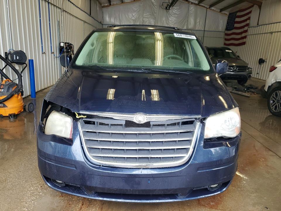 Продажа на аукционе авто 2008 Chrysler Town & Country, vin: 2A8HR54P18R842790, номер лота: 66814846
