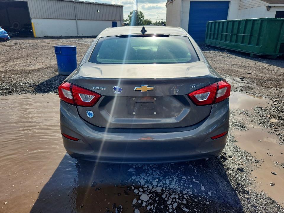 Продажа на аукционе авто 2018 Chevrolet Cruze, vin: 1G1BE5SM2J7115868, номер лота: 65476666