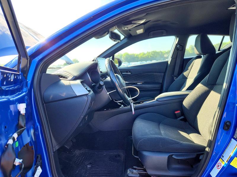 65660216 :رقم المزاد ، NMTKHMBX7KR078261 vin ، 2019 Toyota C-hr مزاد بيع