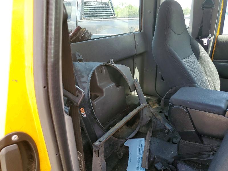 64216836 :رقم المزاد ، 1FTYR44V43PA24769 vin ، 2003 Ford Ranger مزاد بيع