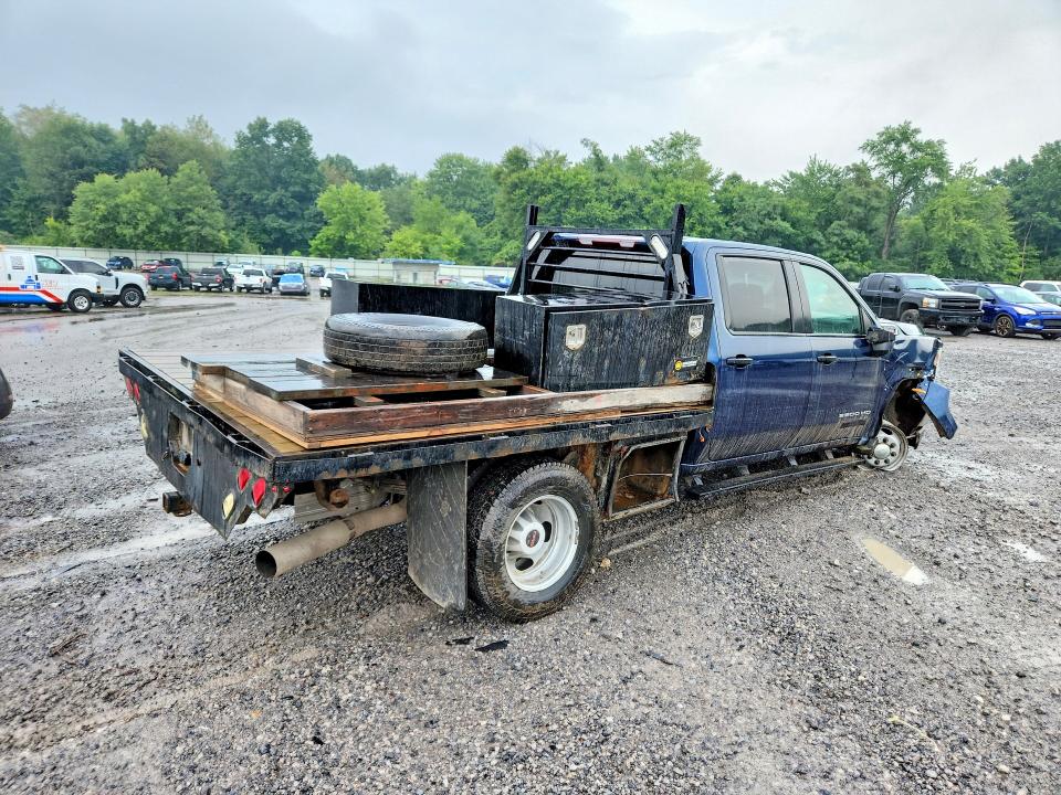 63337586 :رقم المزاد ، 1GT49SEYXNF302126 vin ، 2022 Gmc Sierra مزاد بيع