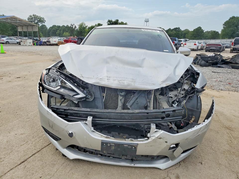 Продажа на аукционе авто 2019 Nissan Sentra, vin: 3N1AB7AP6KY318591, номер лота: 64075916