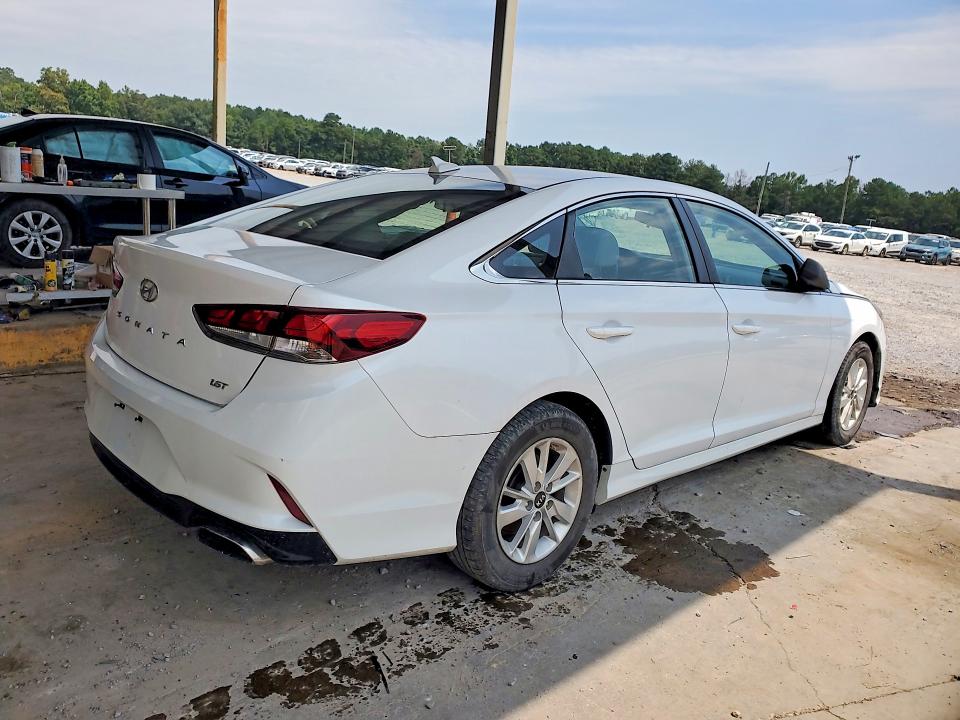 2018 Hyundai Sonata მანქანა იყიდება აუქციონზე, vin: 5NPE24AA0JH713273, აუქციონის ნომერი: 66307556