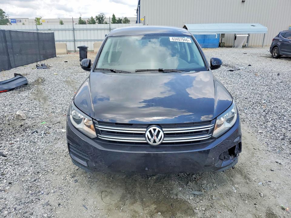 2017 Volkswagen Tiguan მანქანა იყიდება აუქციონზე, vin: WVGAV7AX5HK050799, აუქციონის ნომერი: 63407946