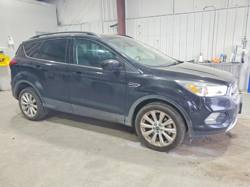 2019 Ford Escape მანქანა იყიდება აუქციონზე, vin: 1FMCU9HD2KUB90355, აუქციონის ნომერი: 64648936