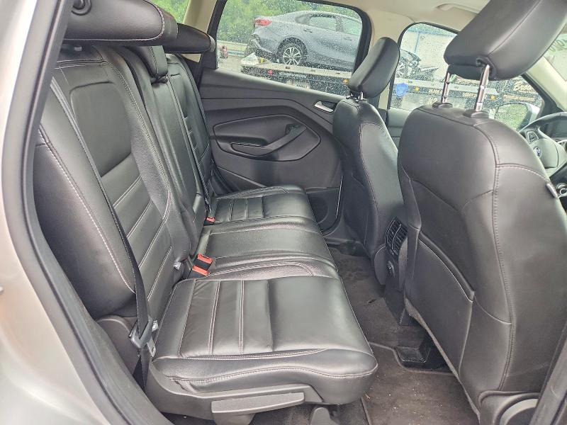 2018 Ford Escape მანქანა იყიდება აუქციონზე, vin: 1FMCU9HD4JUD01681, აუქციონის ნომერი: 64271926
