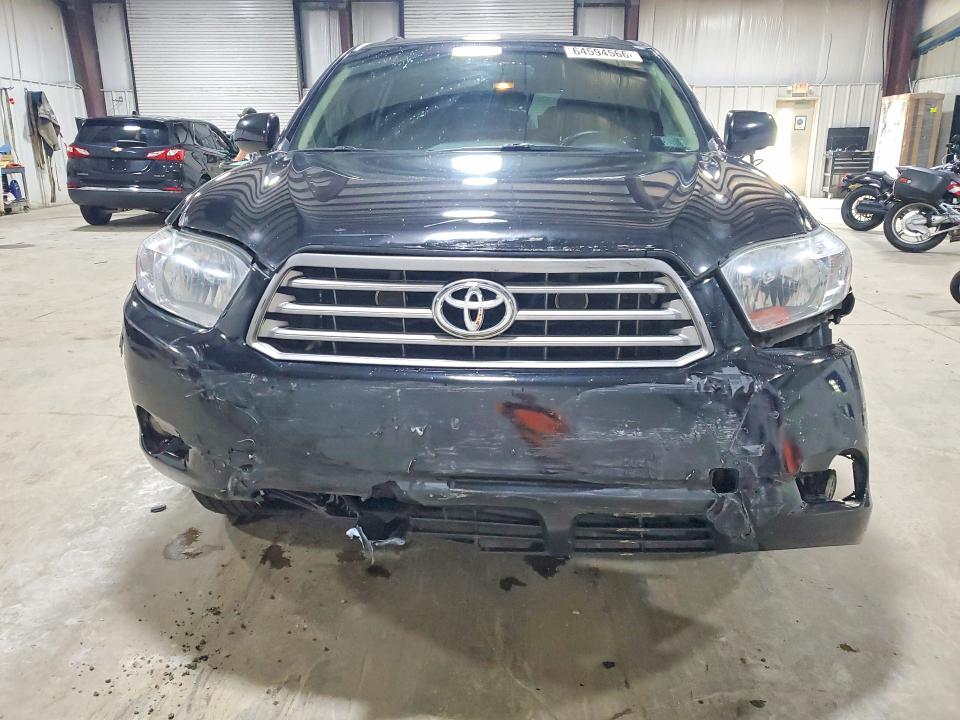 2010 Toyota Highlander მანქანა იყიდება აუქციონზე, vin: 5TDBK3EHXAS028843, აუქციონის ნომერი: 64594566