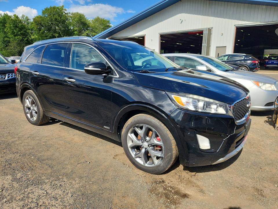 Auction sale of the 2016 Kia Sorento, vin: 5XYPKDA55GG154590, lot number: 65858036