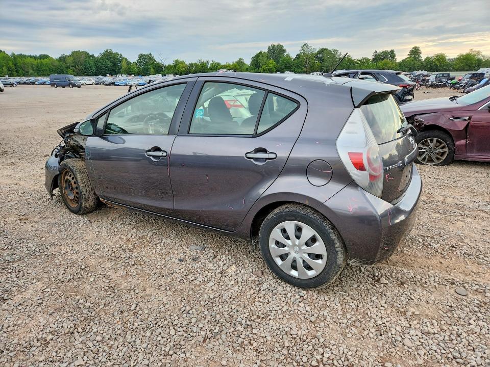 65525706 :رقم المزاد ، JTDKDTB32D1543159 vin ، 2013 Toyota Prius C مزاد بيع