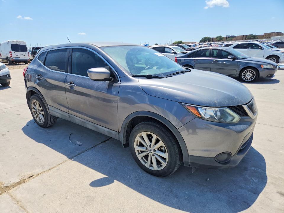 64285766 :رقم المزاد ، JN1BJ1CP0KW230340 vin ، 2019 Nissan Rogue Sport مزاد بيع