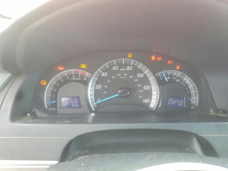 62803346 :رقم المزاد ، 4T1BF1FK2EU759217 vin ، 2014 Toyota Camry مزاد بيع