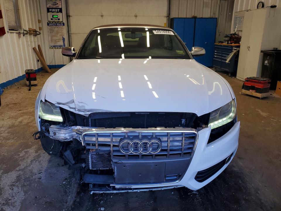 64918956 :رقم المزاد ، WAUVGAFH5BN009400 vin ، 2011 Audi S5 مزاد بيع