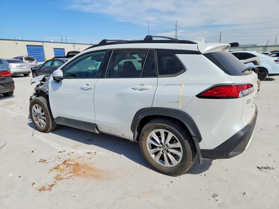 Продаж на аукціоні авто 2024 Toyota Corolla Cross, vin: 7MUCAAAG9RV113294, номер лоту: 65914126