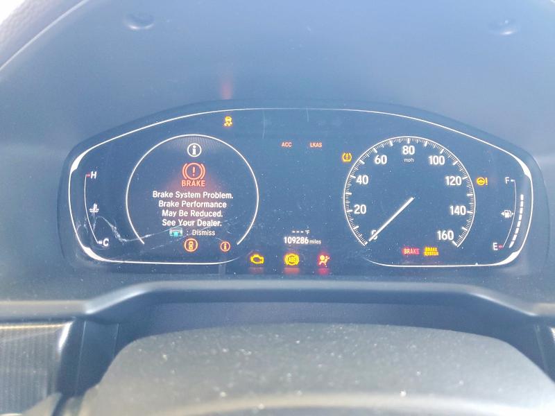 65284706 :رقم المزاد ، 1HGCV1F38JA147833 vin ، 2018 Honda Accord مزاد بيع
