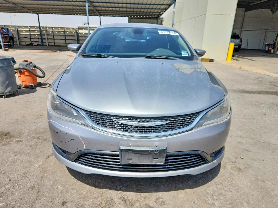 Продаж на аукціоні авто 2016 Chrysler 200, vin: 1C3CCCFB6GN186322, номер лоту: 63777536