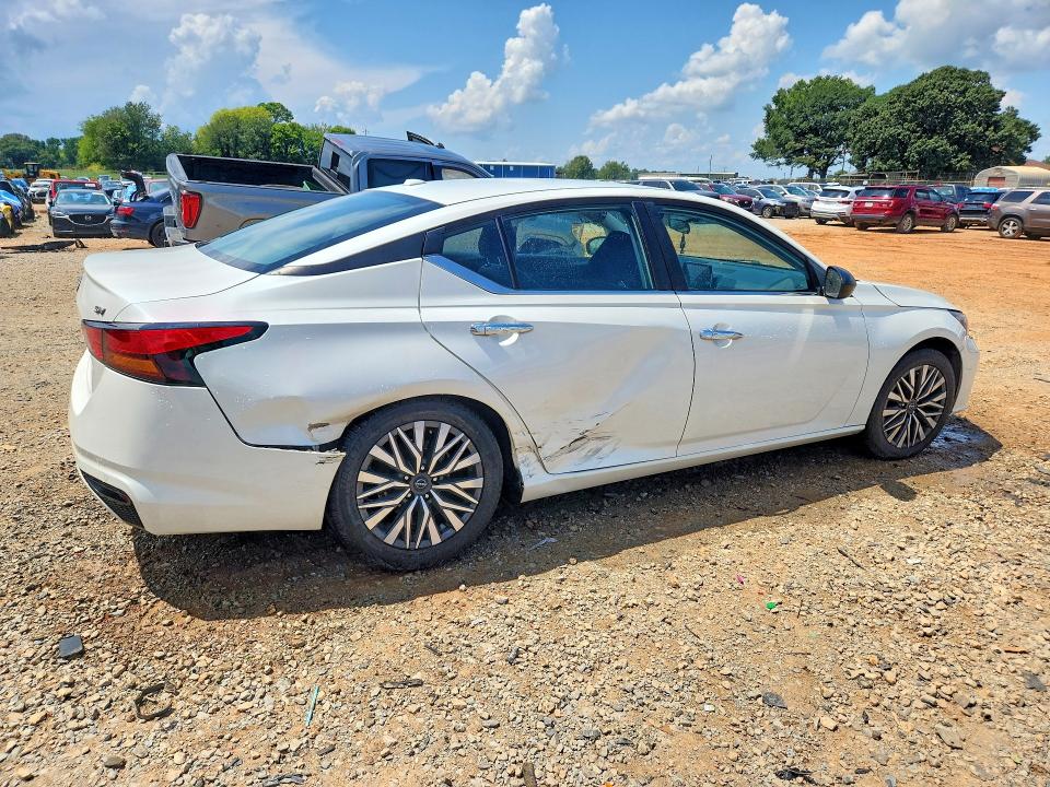 64405776 :رقم المزاد ، 1N4BL4DV3RN370328 vin ، 2024 Nissan Altima مزاد بيع