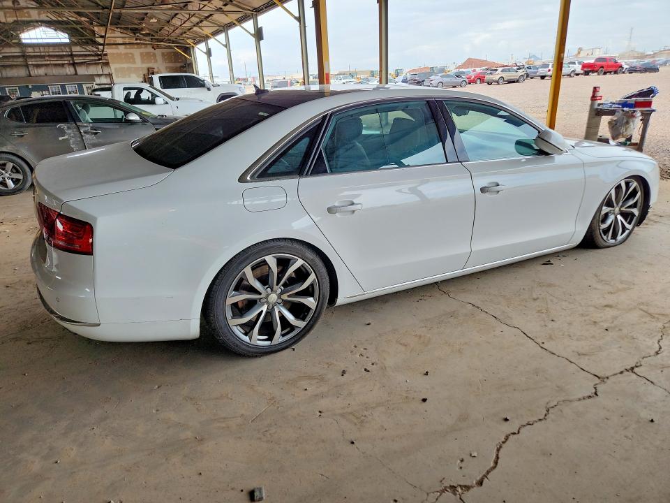 64815106 :رقم المزاد ، WAURVAFDXCN005333 vin ، 2012 Audi A8 مزاد بيع