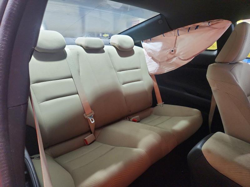 Продаж на аукціоні авто 2016 Honda Accord, vin: 1HGCT1B33GA012361, номер лоту: 63980346