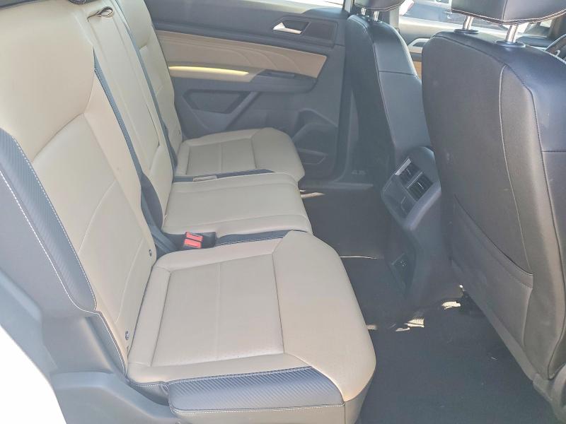 2021 Volkswagen Atlas Cross Sport მანქანა იყიდება აუქციონზე, vin: 1V2SE2CA8MC206115, აუქციონის ნომერი: 63383856