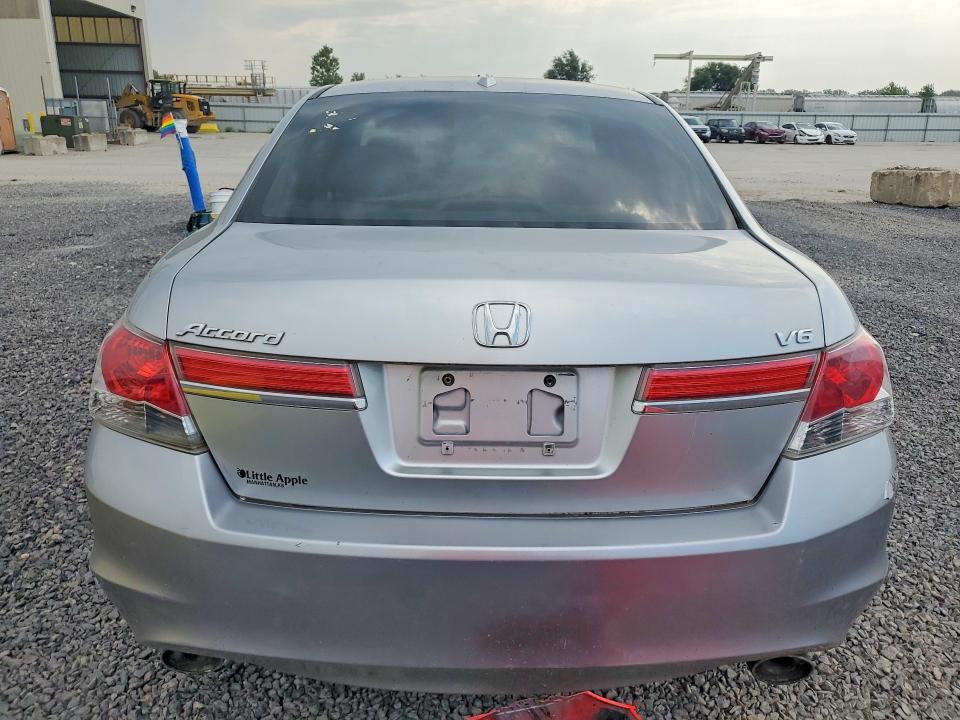 2012 Honda Accord მანქანა იყიდება აუქციონზე, vin: 1HGCP3F87CA000908, აუქციონის ნომერი: 64670216