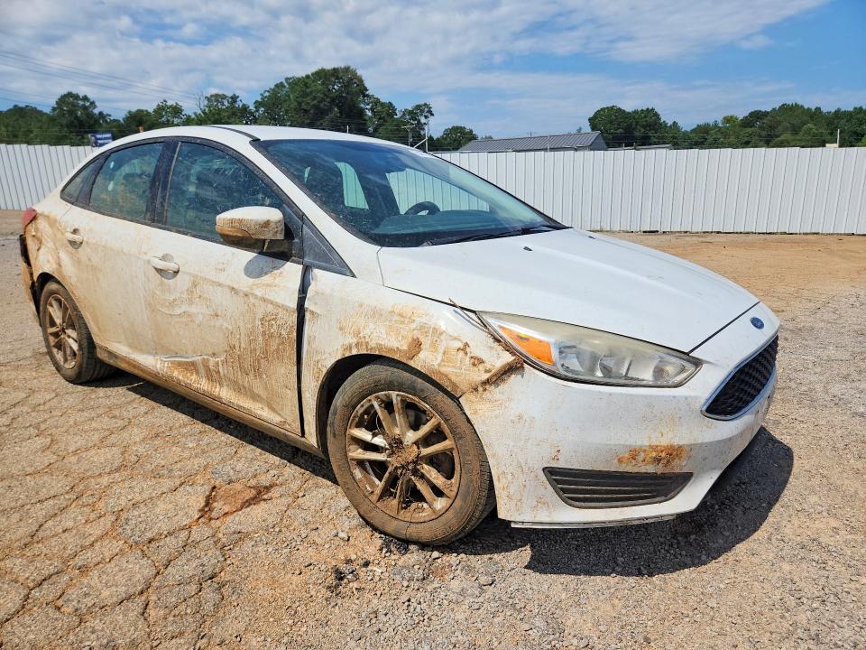 64770896 :رقم المزاد ، 1FADP3F21GL236971 vin ، 2016 Ford Focus مزاد بيع