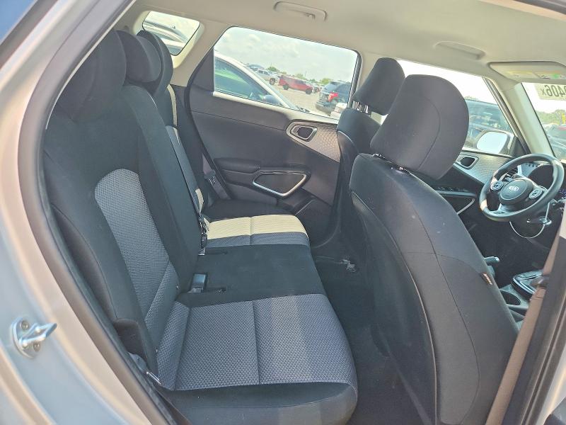 64069406 :رقم المزاد ، KNDJ23AU1L7032484 vin ، 2020 Kia Soul مزاد بيع