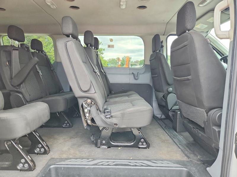 65208496 :رقم المزاد ، 1FBZX2YM0JKA21074 vin ، 2018 Ford Transit مزاد بيع