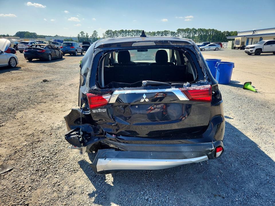 66525596 :رقم المزاد ، JA4AZ3A3XJZ053199 vin ، 2018 Mitsubishi Outlander مزاد بيع