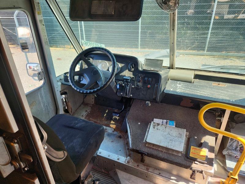 Продаж на аукціоні авто 2008 Freightliner Mt45 Chassis, vin: 4UZAANDU88CZ83625, номер лоту: 64030636