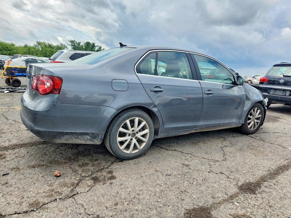 Продажа на аукционе авто 2010 Volkswagen Jetta, vin: 3VWRZ7AJ5AM050269, номер лота: 62296376