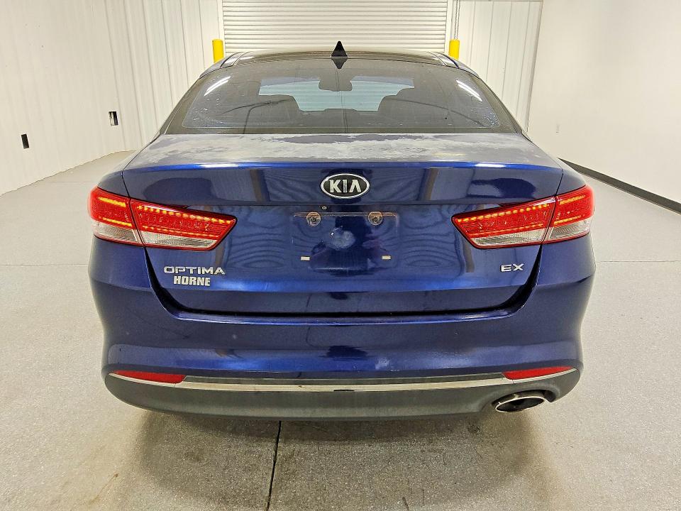 Продаж на аукціоні авто 2016 Kia Optima, vin: 5XXGU4L31GG010352, номер лоту: 64895756