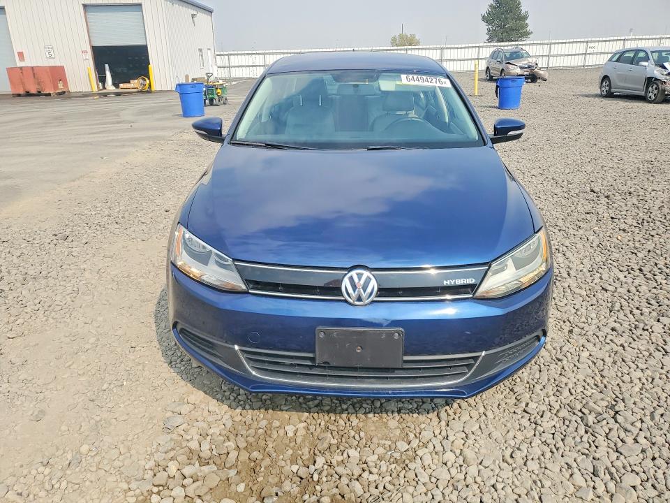 64494276 :رقم المزاد ، 3VW637AJXDM295156 vin ، 2013 Volkswagen Jetta مزاد بيع