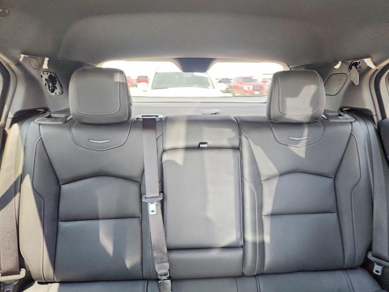 63360436 :رقم المزاد ، 1GYFZCR45NF137988 vin ، 2022 Cadillac Xt4 مزاد بيع