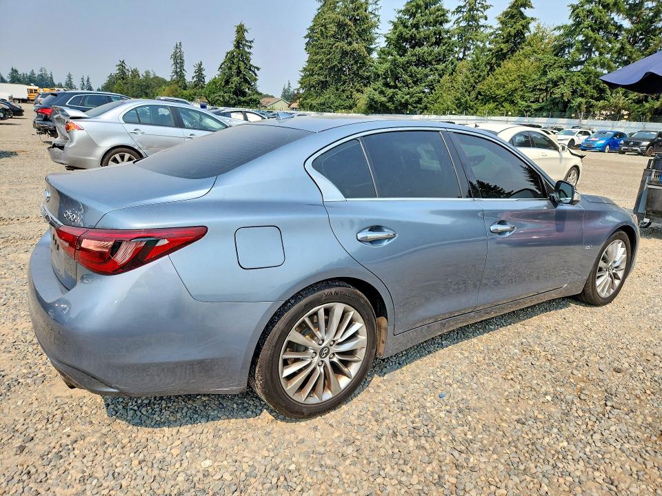 63142026 :رقم المزاد ، JN1EV7AR3JM433144 vin ، 2018 Infiniti Q50 مزاد بيع