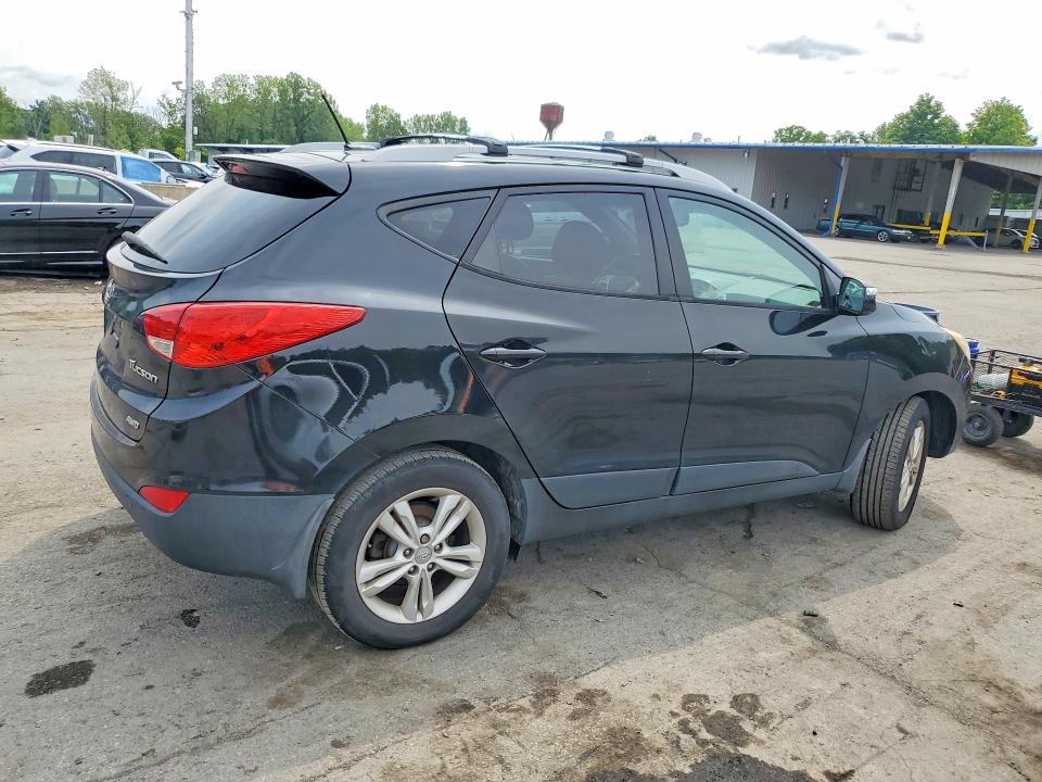 2013 Hyundai Tucson მანქანა იყიდება აუქციონზე, vin: KM8JUCAC2DU584057, აუქციონის ნომერი: 65191146