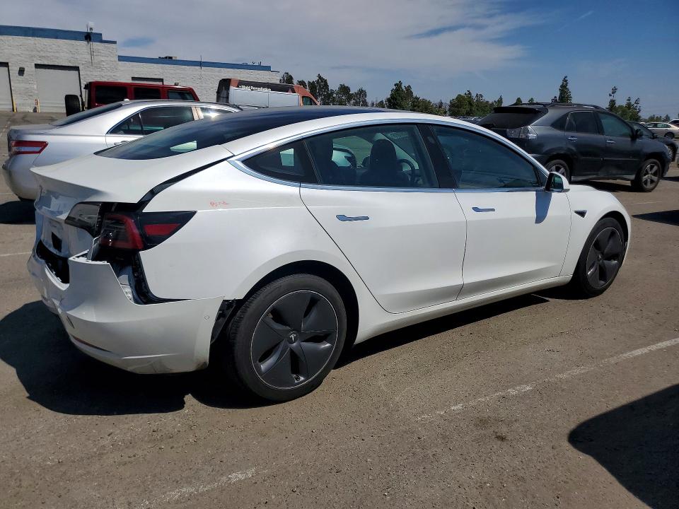 Продаж на аукціоні авто 2020 Tesla Model 3, vin: 5YJ3E1EB6LF786990, номер лоту: 64797026