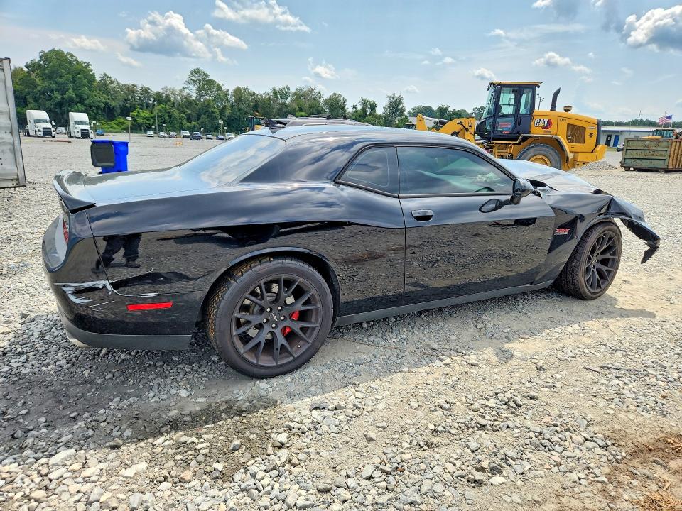 Продажа на аукционе авто 2016 Dodge Challenger, vin: 2C3CDZDJ3GH117543, номер лота: 66368896