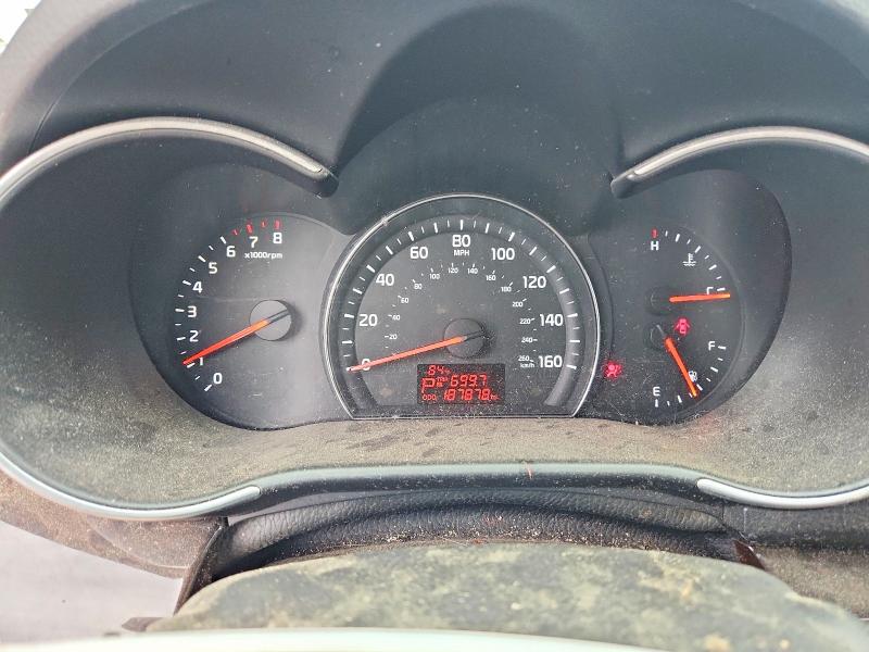 Продажа на аукционе авто 2015 Kia Sorento, vin: 5XYKT4A67FG575483, номер лота: 64299396