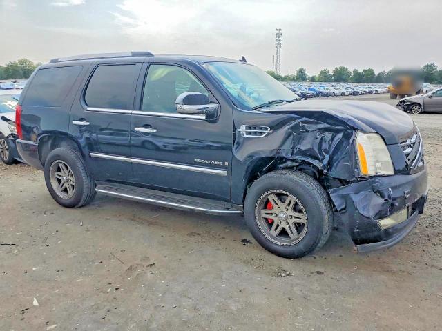 Продажа на аукционе авто 2007 Cadillac Escalade, vin: 1GYFK638X7R199941, номер лота: 64766096