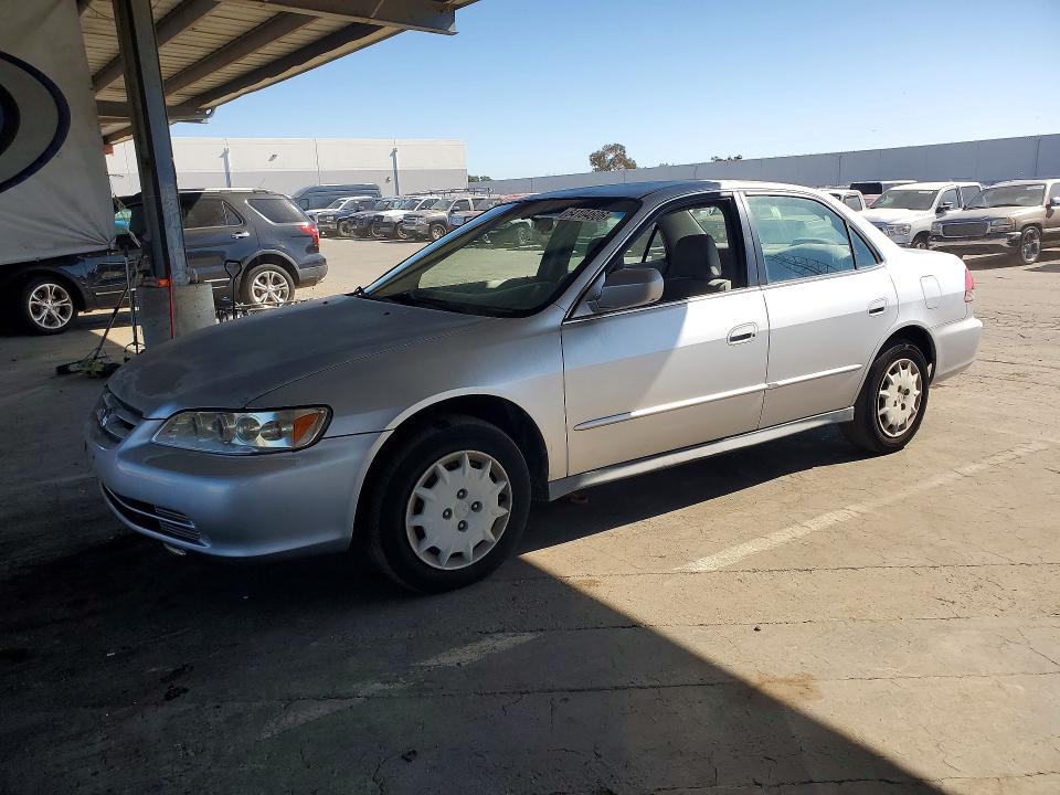 2002 Honda Accord მანქანა იყიდება აუქციონზე, vin: 3HGCG665X2G706794, აუქციონის ნომერი: 64104606