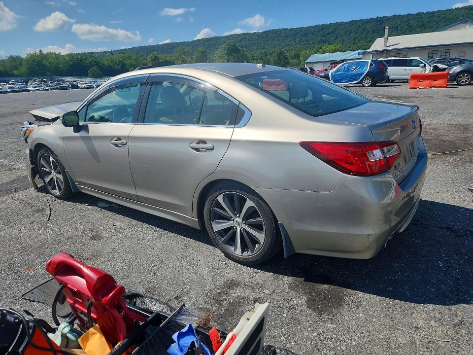 67030016 :رقم المزاد ، 4S3BNAL68F3003283 vin ، 2015 Subaru Legacy مزاد بيع