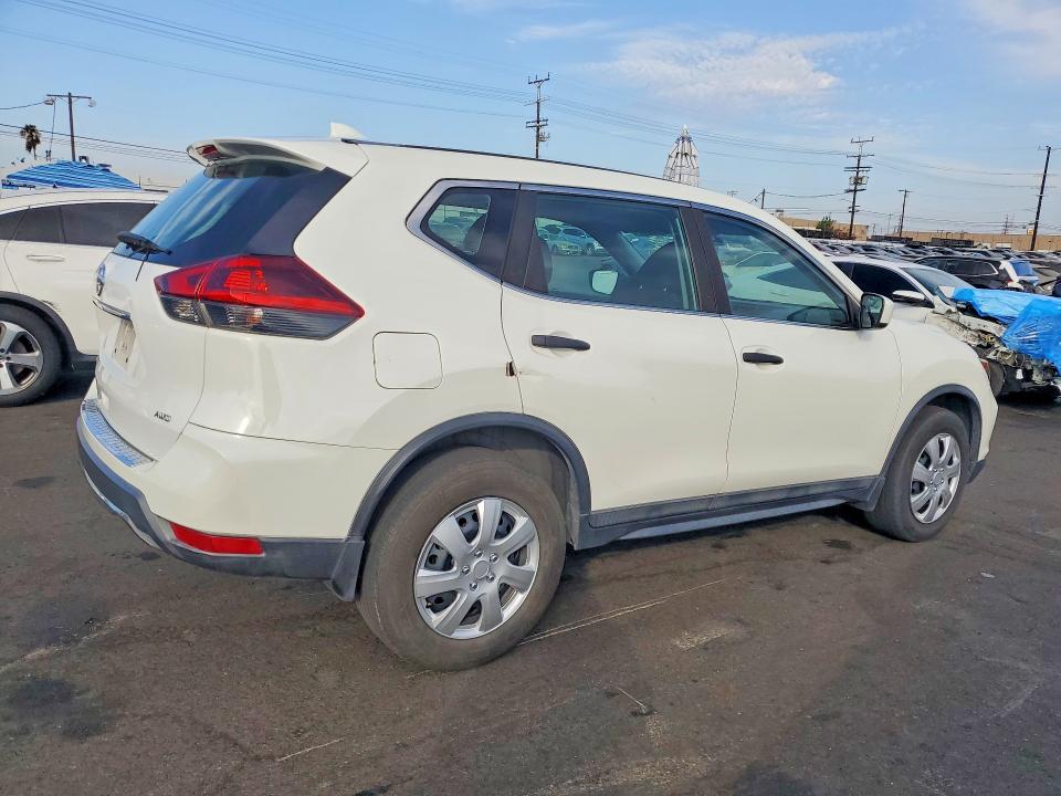 Продаж на аукціоні авто 2018 Nissan Rogue, vin: 5N1AT2MV8JC716976, номер лоту: 64990646