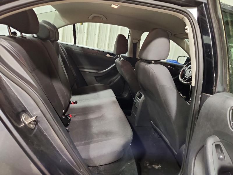64615356 :رقم المزاد ، 3VW267AJ5GM288044 vin ، 2016 Volkswagen Jetta مزاد بيع