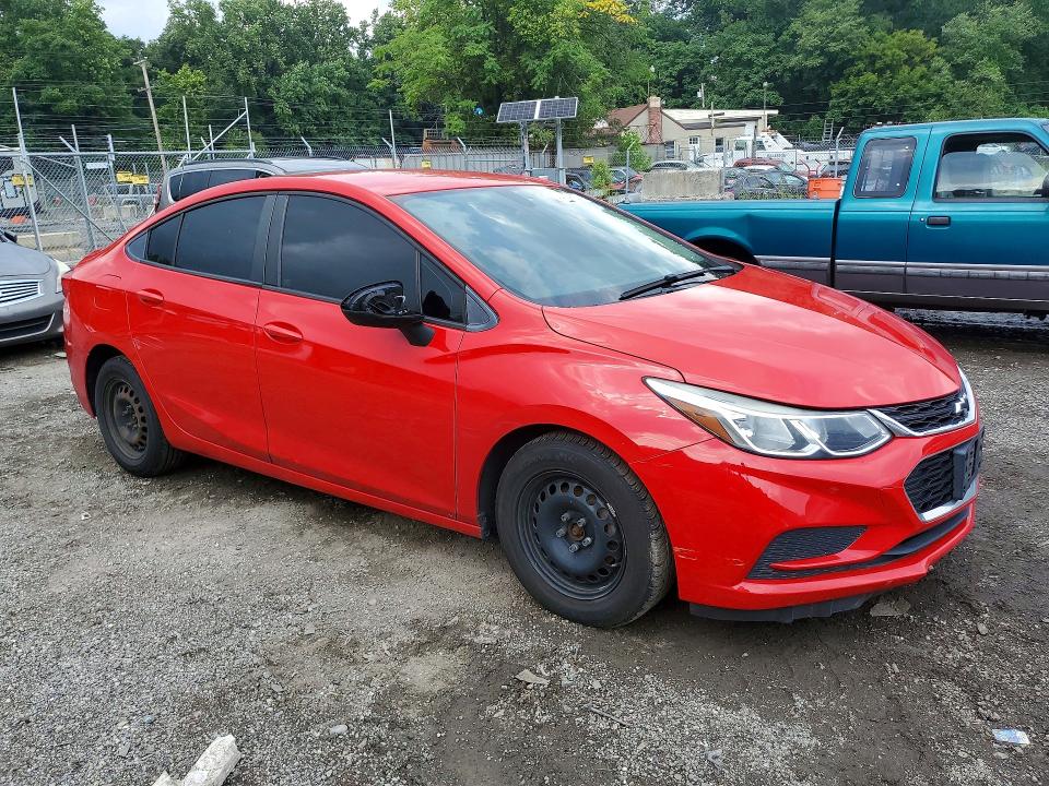Auction sale of the 2018 Chevrolet Cruze, vin: 1G1BC5SM0J7156943, lot number: 66995926