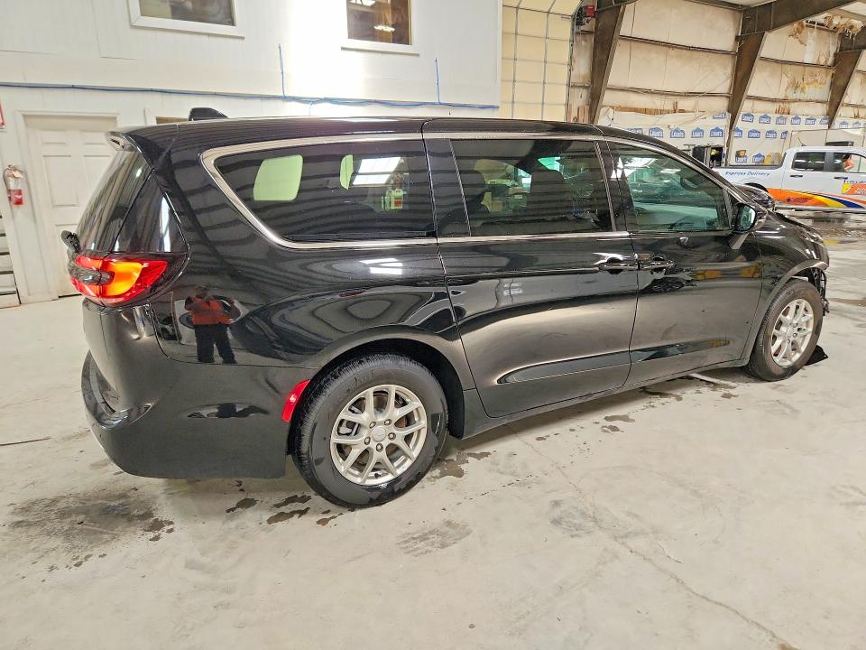 Aukcja sprzedaży 2027 Chrysler Pacifica, vin: 2C4RC1BG0VR563237, numer aukcji: 65904906